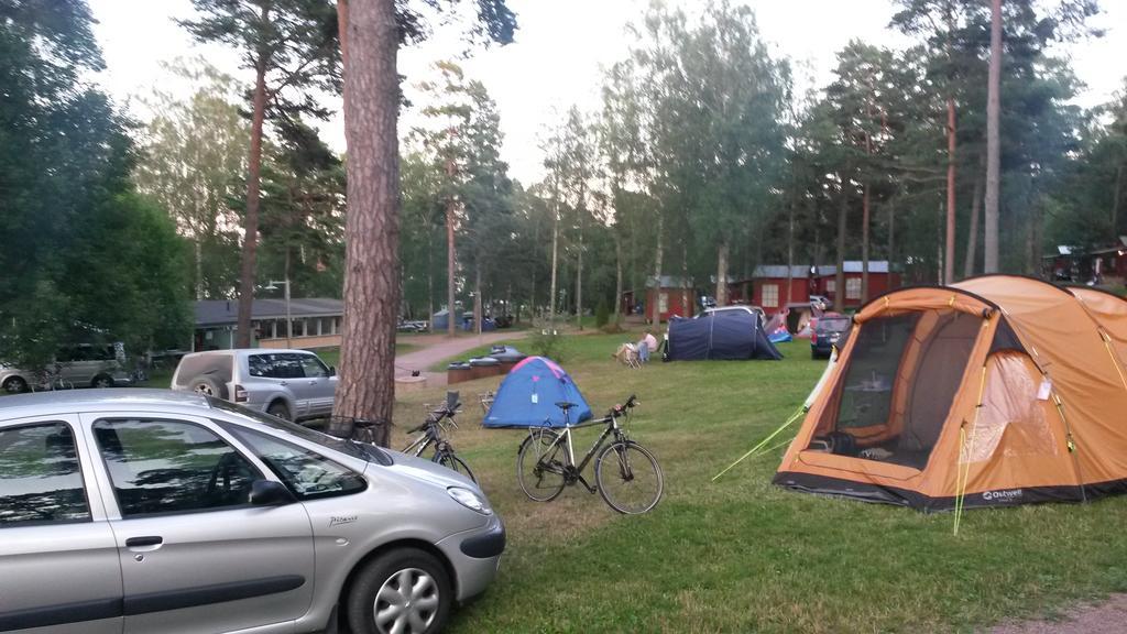 Groena Uddens Camping Марієгамн Екстер'єр фото
