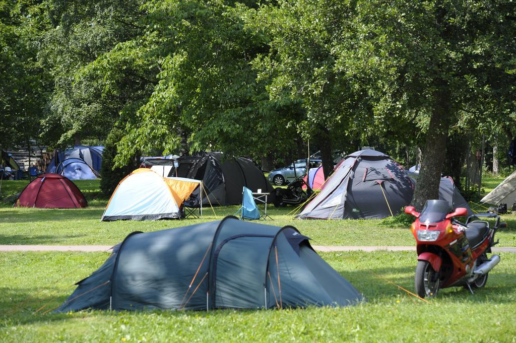 Groena Uddens Camping Марієгамн Екстер'єр фото